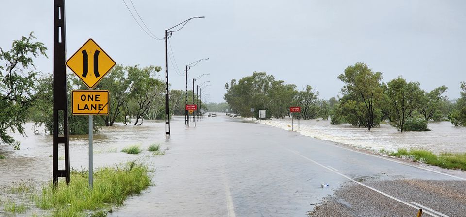 'Once in a century' flood cuts off communities in northwestern Australia