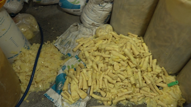 Bamboo shoots, lotus stems found to be soaked in chemicals at Ho Chi Minh City market