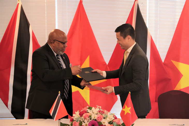 Vietnam establishes diplomatic ties with Trinidad and Tobago