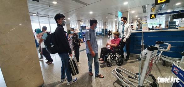 Vietnamese airport wheelchair assistant suspended after offensive statement about people with disabilities