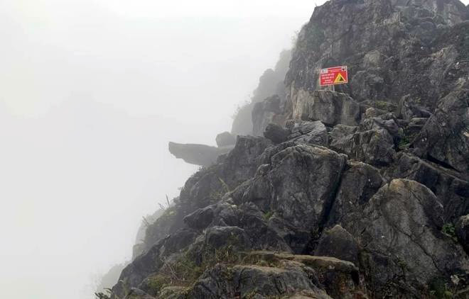 British traveler injured after falling off cliff in northern Vietnam