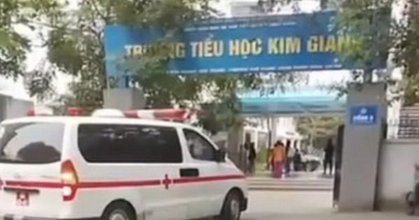 56 elementary students in Hanoi suffer food poisoning after field trip