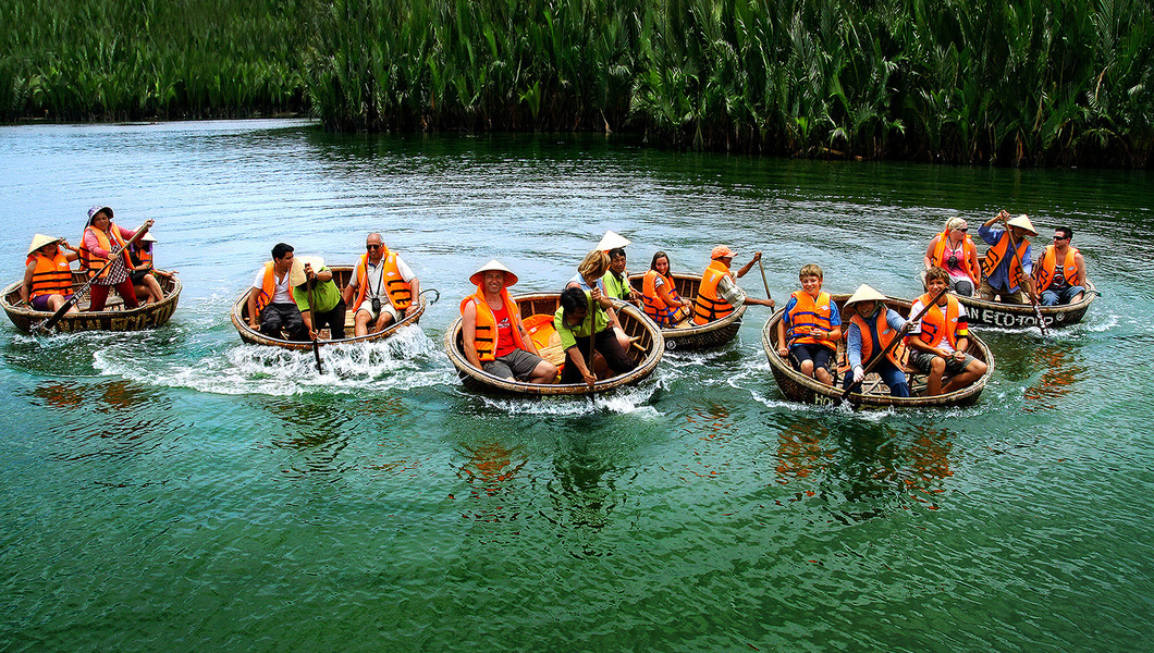 Photo of the Day: A basket boat tour in Hoi An