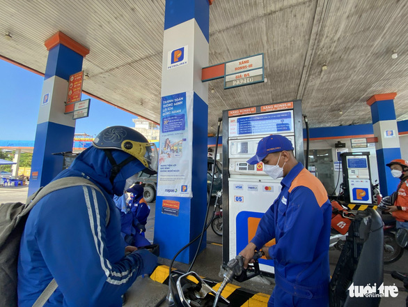 Vietnam’s gasoline prices inch up