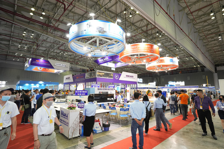 Int’l textile-garment expos to kick off this week in Ho Chi Minh City