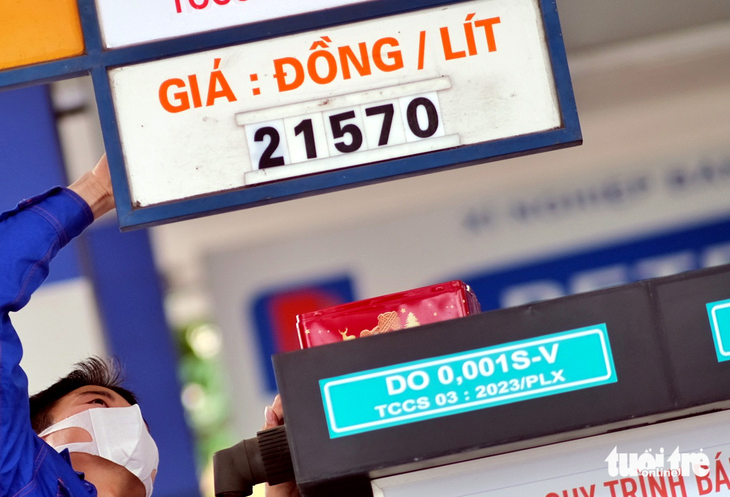 Vietnam’s gasoline prices rise further