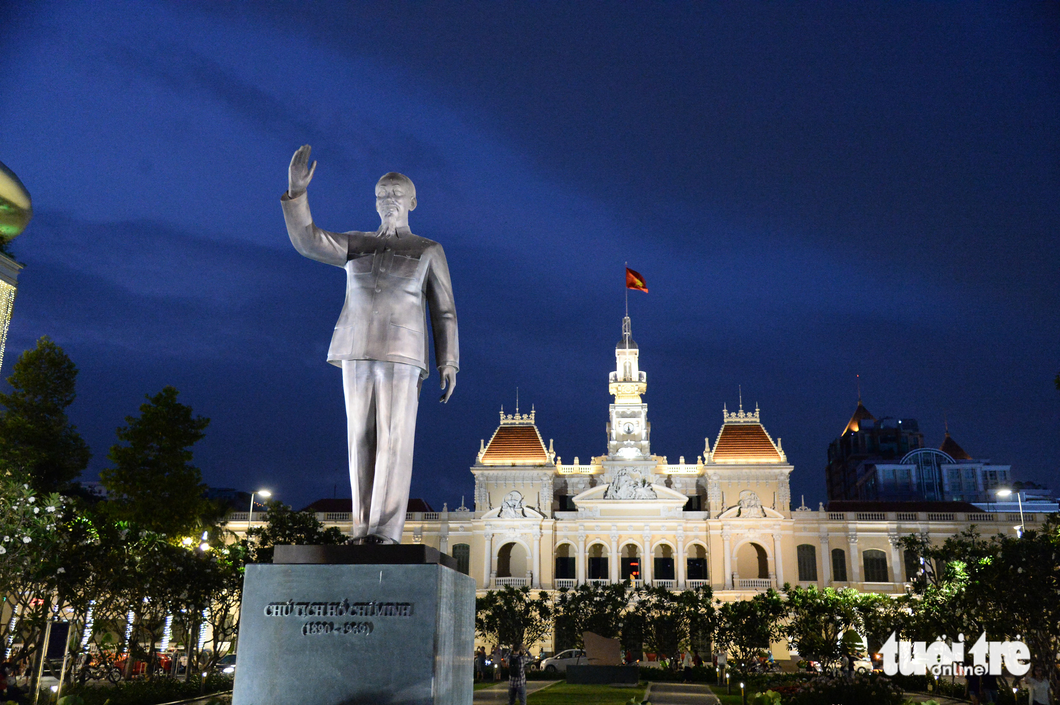 Closer look at Ho Chi Minh City Hall which will open doors to visitors during upcoming holiday