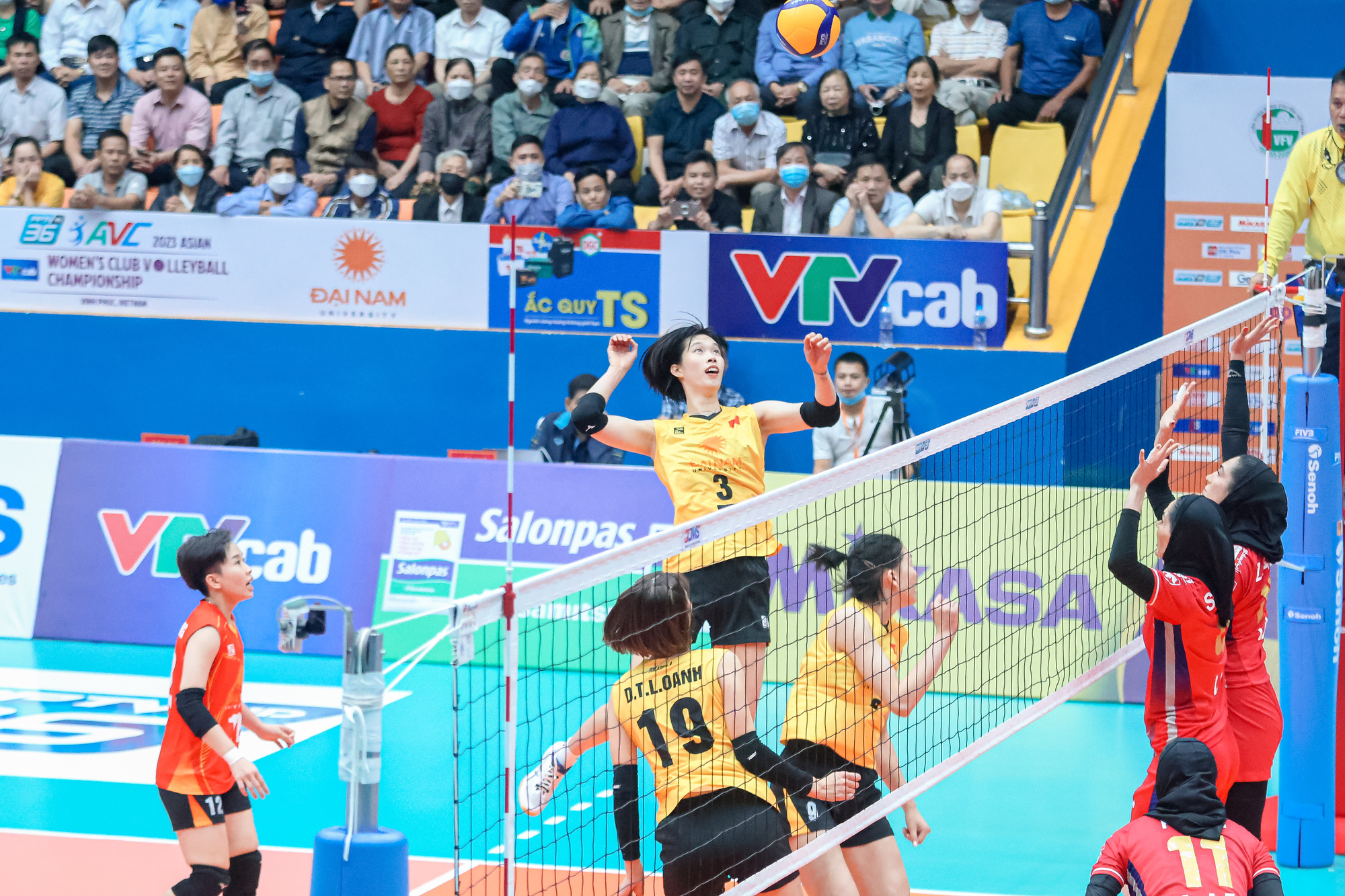 Vietnam kicks off 2023 Asian Women’s Club Volleyball Championship with victory over Iran