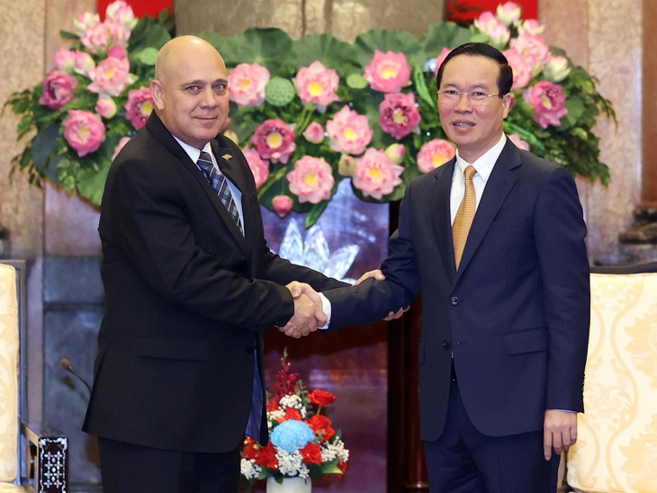 Vietnam supports repeal of embargo against Cuba