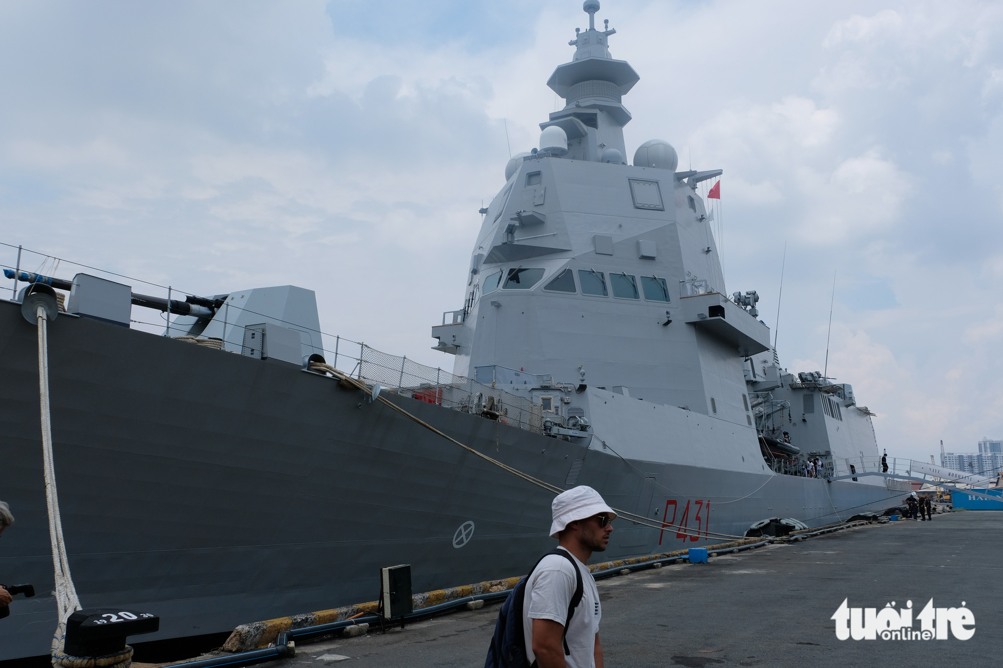 Italian navy vessel with advanced technologies makes port call in Ho Chi Minh City