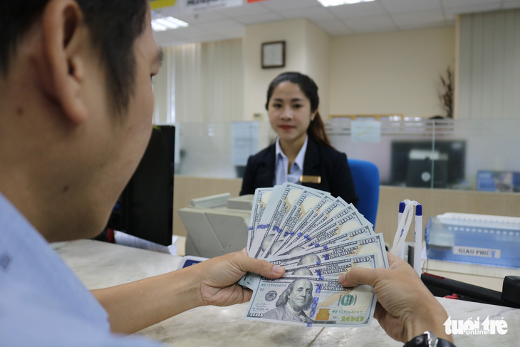 Vietnam central bank adds over $6bn to foreign reserves