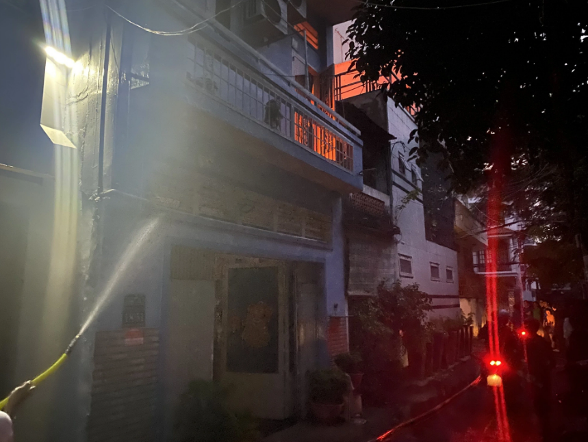 Fire kills two trapped in house in Ho Chi Minh City