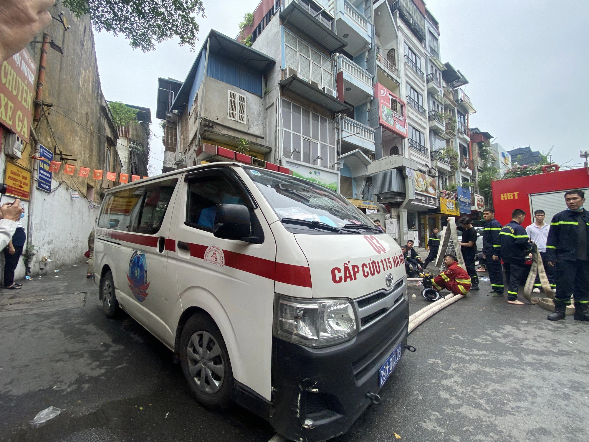 House fire claims 3 lives in Hanoi