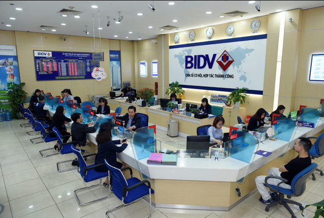 Vietnam's No. 2 lender BIDV in talks to raise at least $200 mln in stake sale