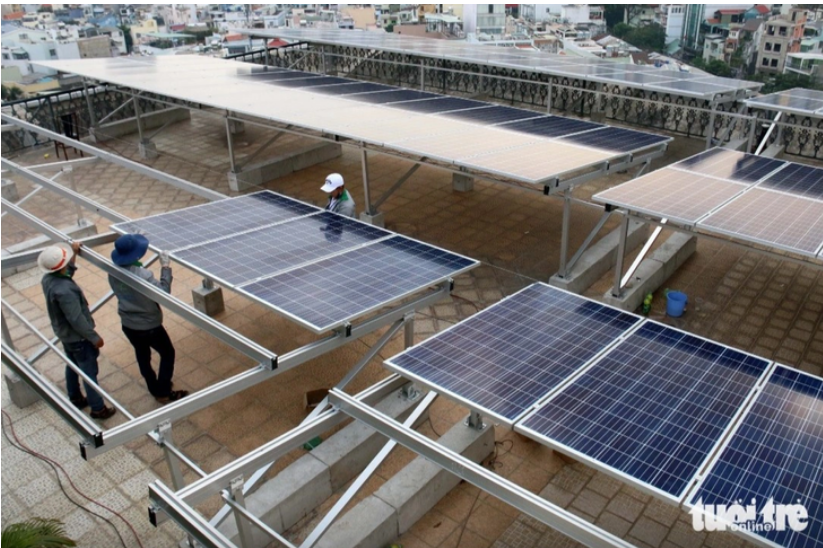Ho Chi Minh City to install rooftop solar power systems at administrative agencies in September