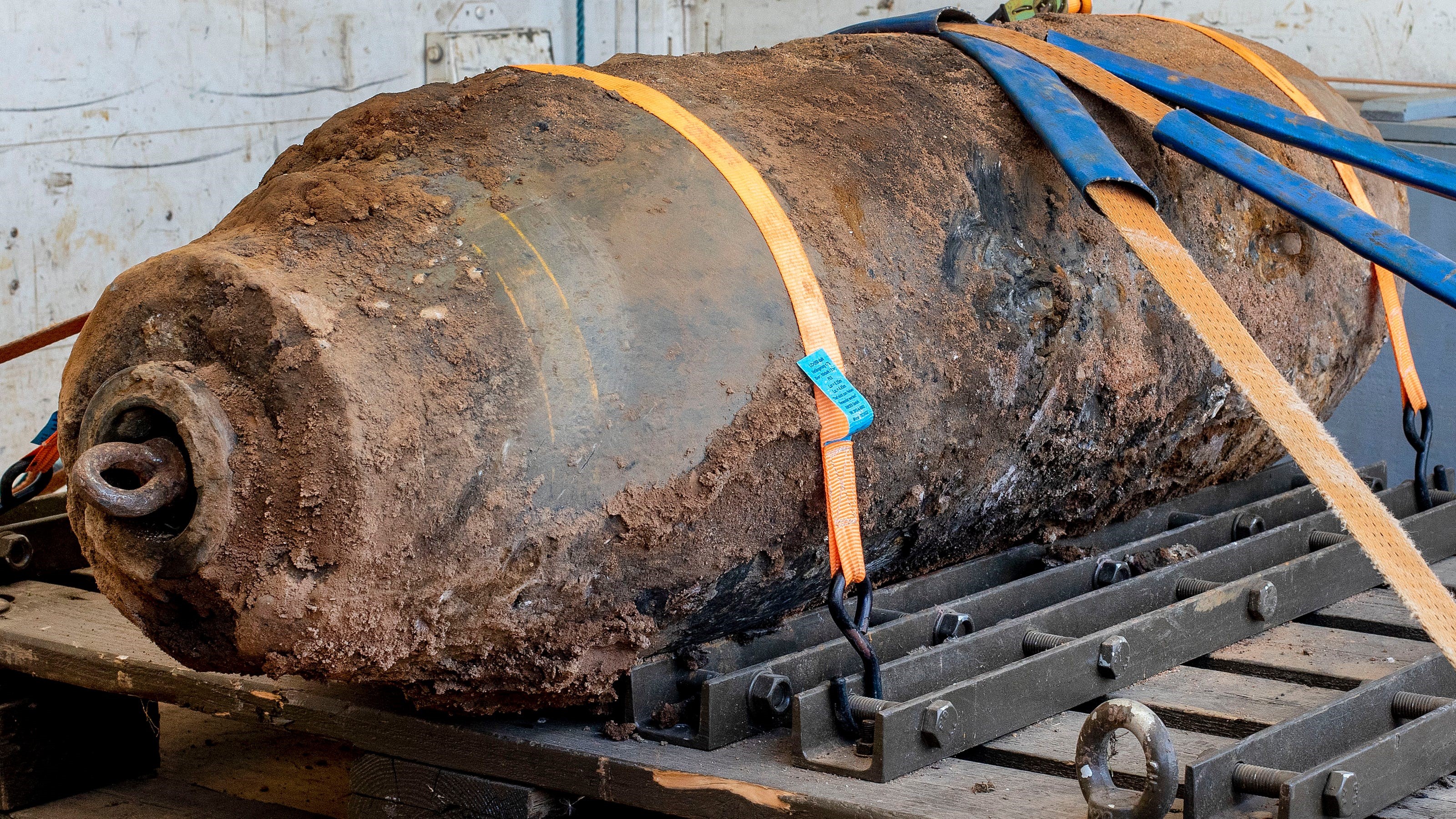 13,000 evacuated in Germany after WWII bomb found