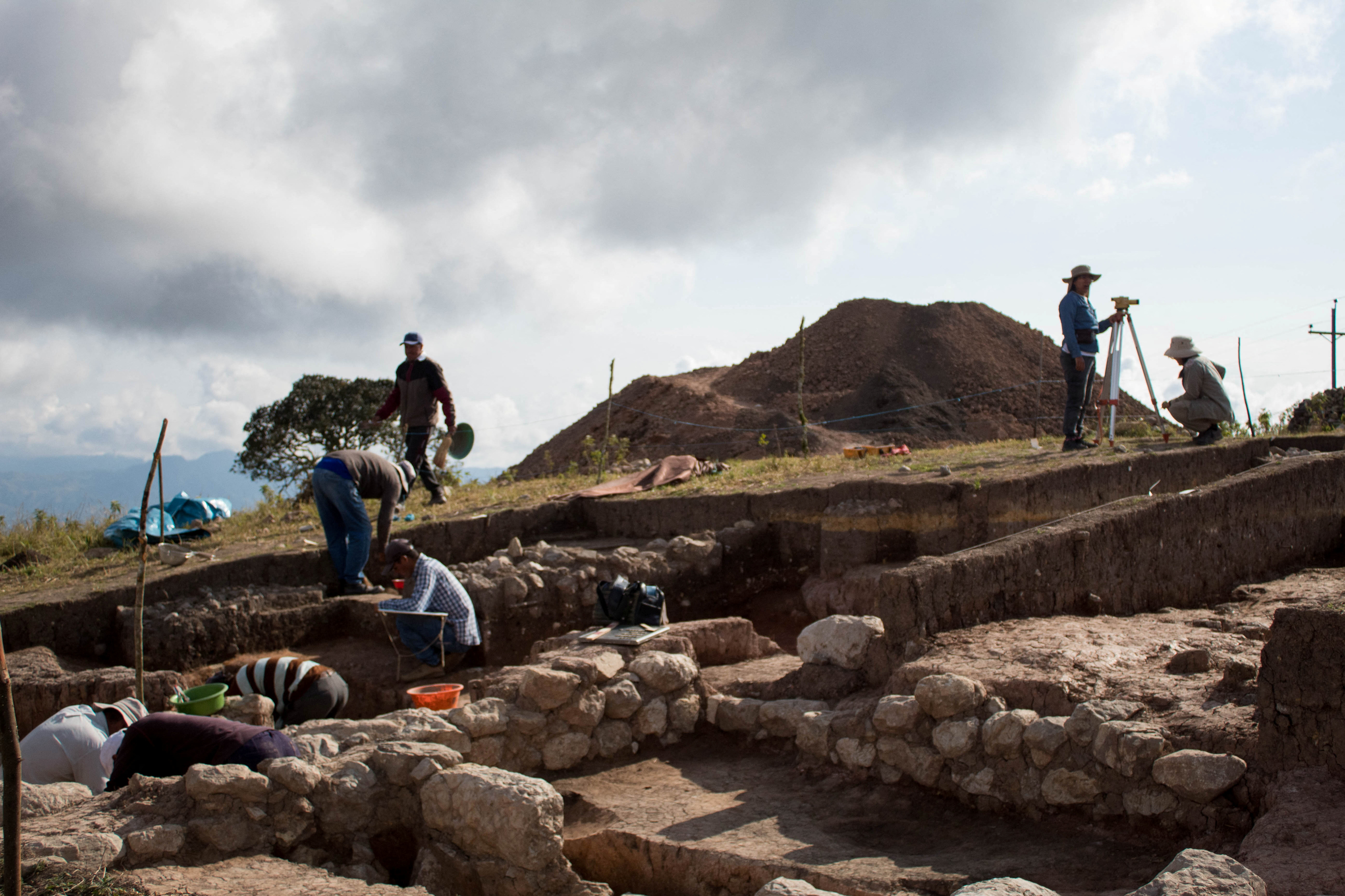 Archaeologists unearth 3,000-year-old priestly tomb in northern Peru