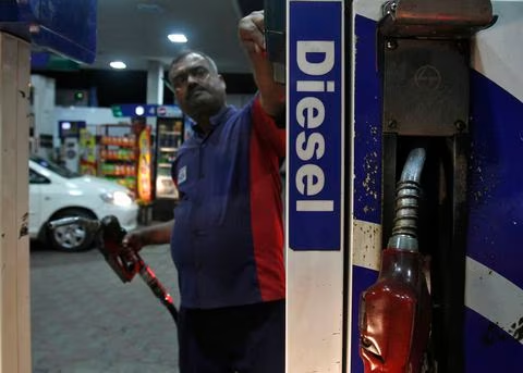 India minister to propose higher diesel vehicle tax, warns automakers