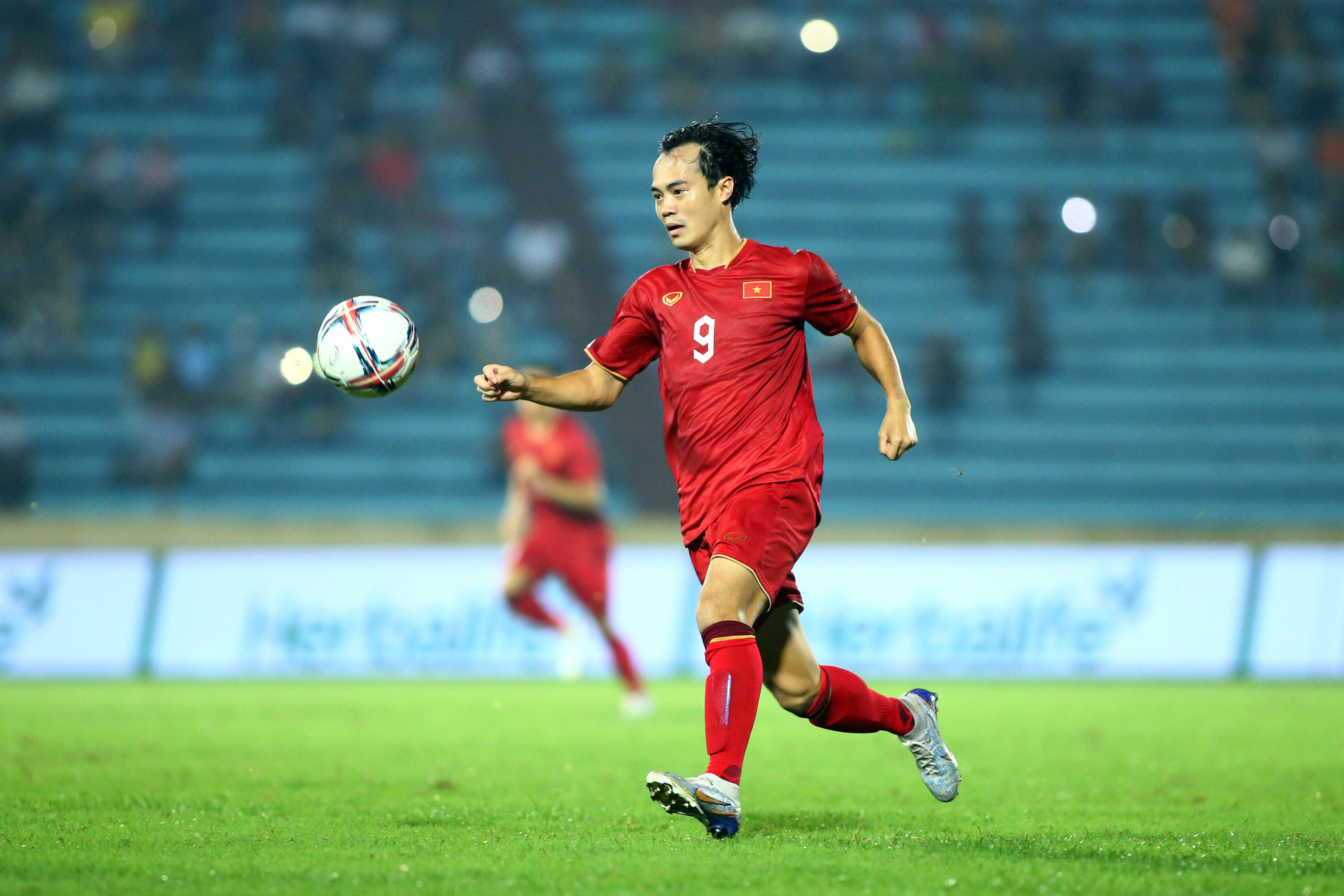 S.Korean football club bids farewell to Vietnamese striker Nguyen Van Toan
