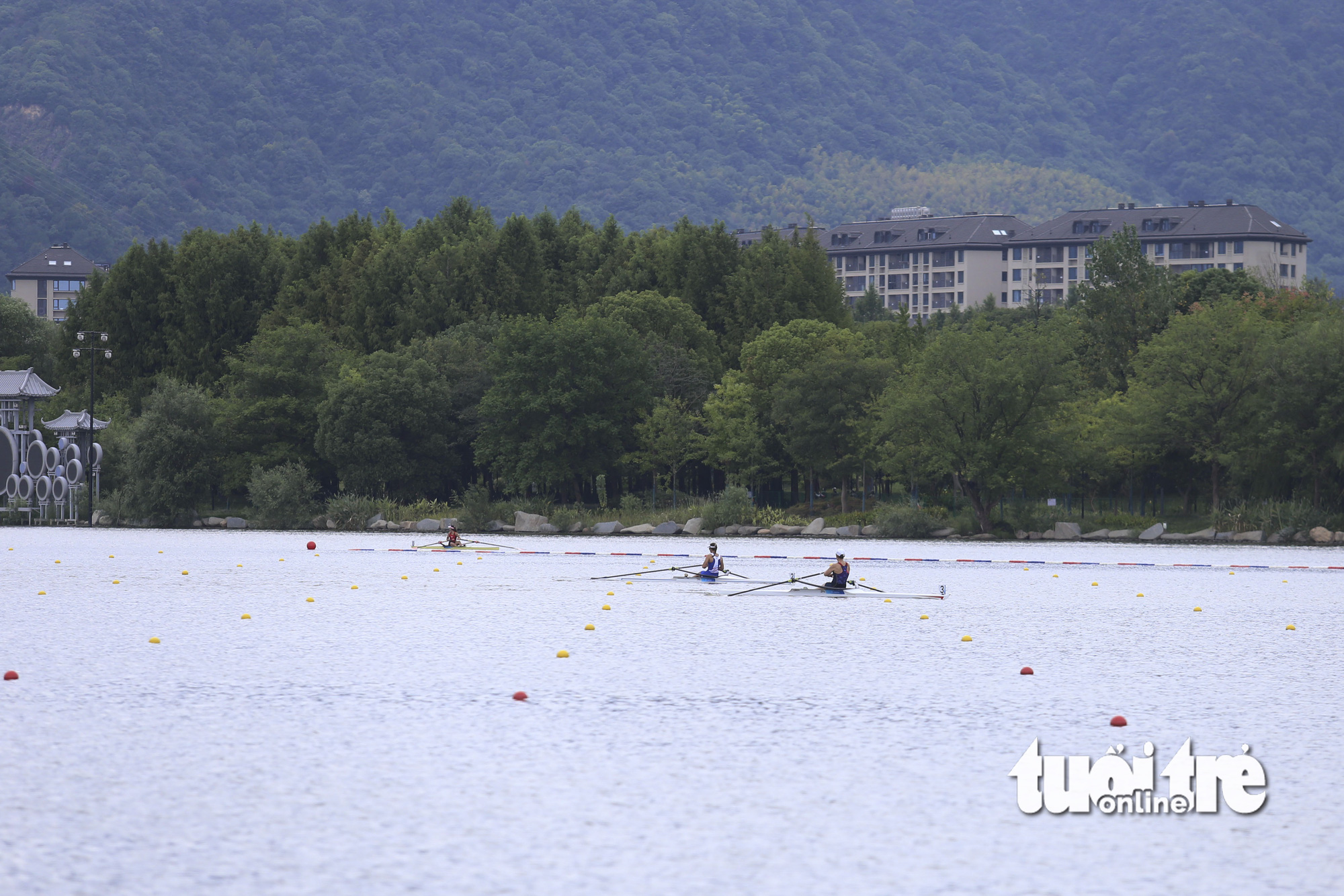 Vietnamese rowers secure 4 spots in women’s finals at Asian Games