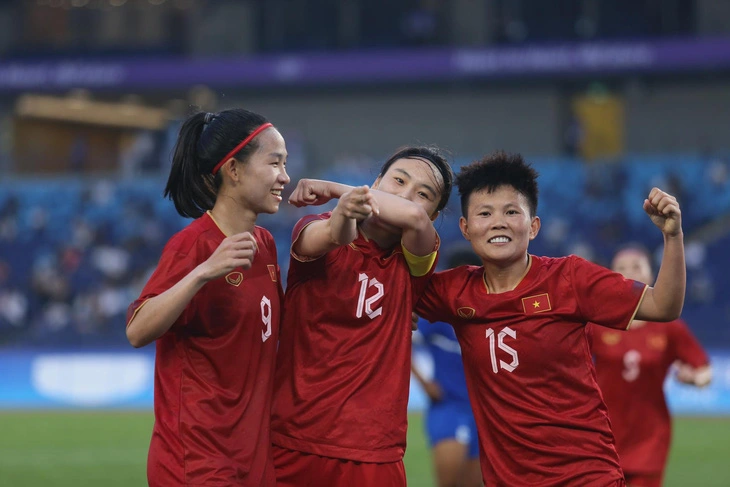 Vietnam start Asian Games women’s football campaign with easy win over Nepal