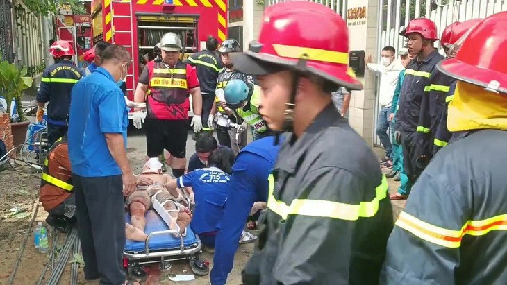 4-story house collapse seriously injures 2 in Ho Chi Minh City
