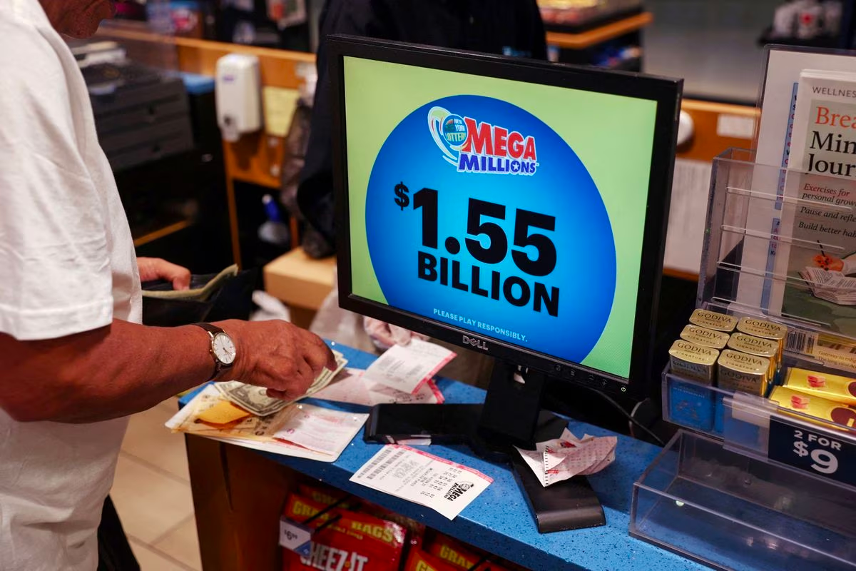 Florida lottery winner claims $1.6 billion prize, but identity still secret