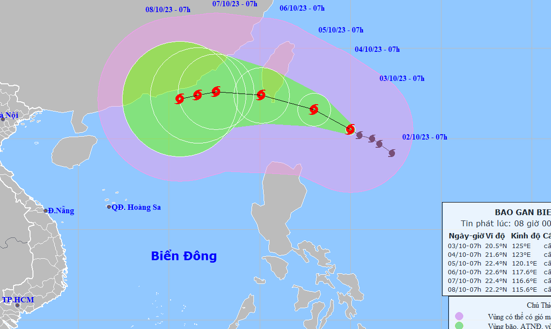 Typhoon Koinu fast approaching East Vietnam Sea