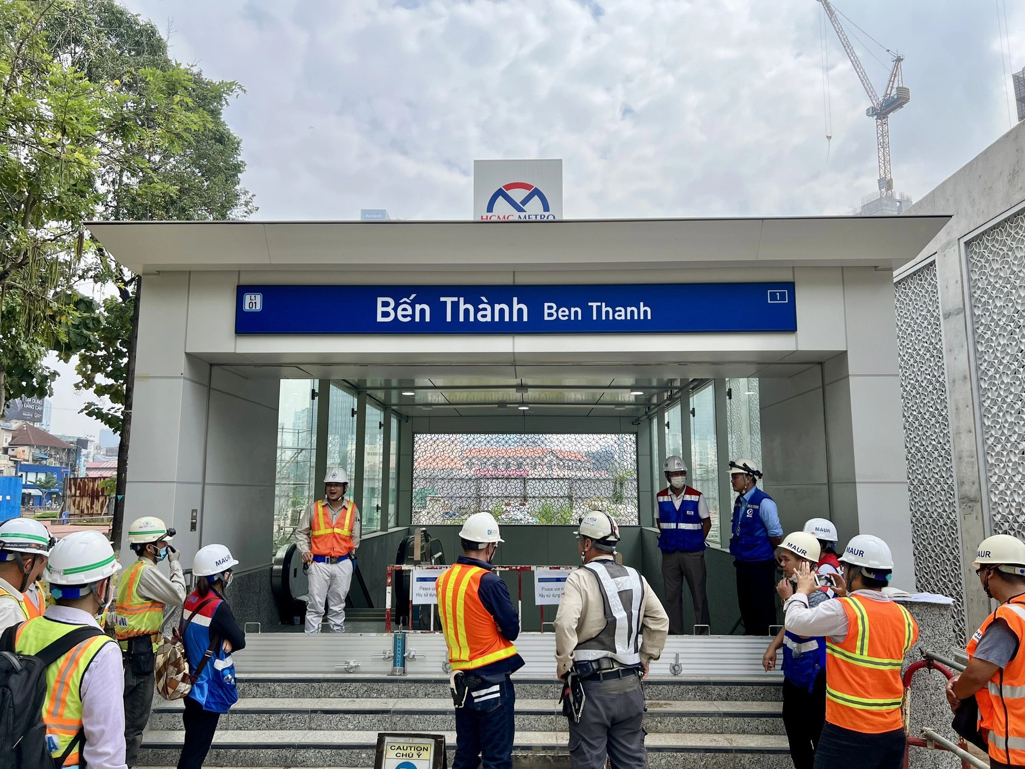 3 Ho Chi Minh City metro stations get flood-proof doors