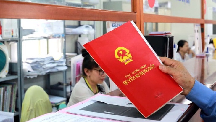 Vietnamese city administration apologizes to household for 11-year administrative procedure