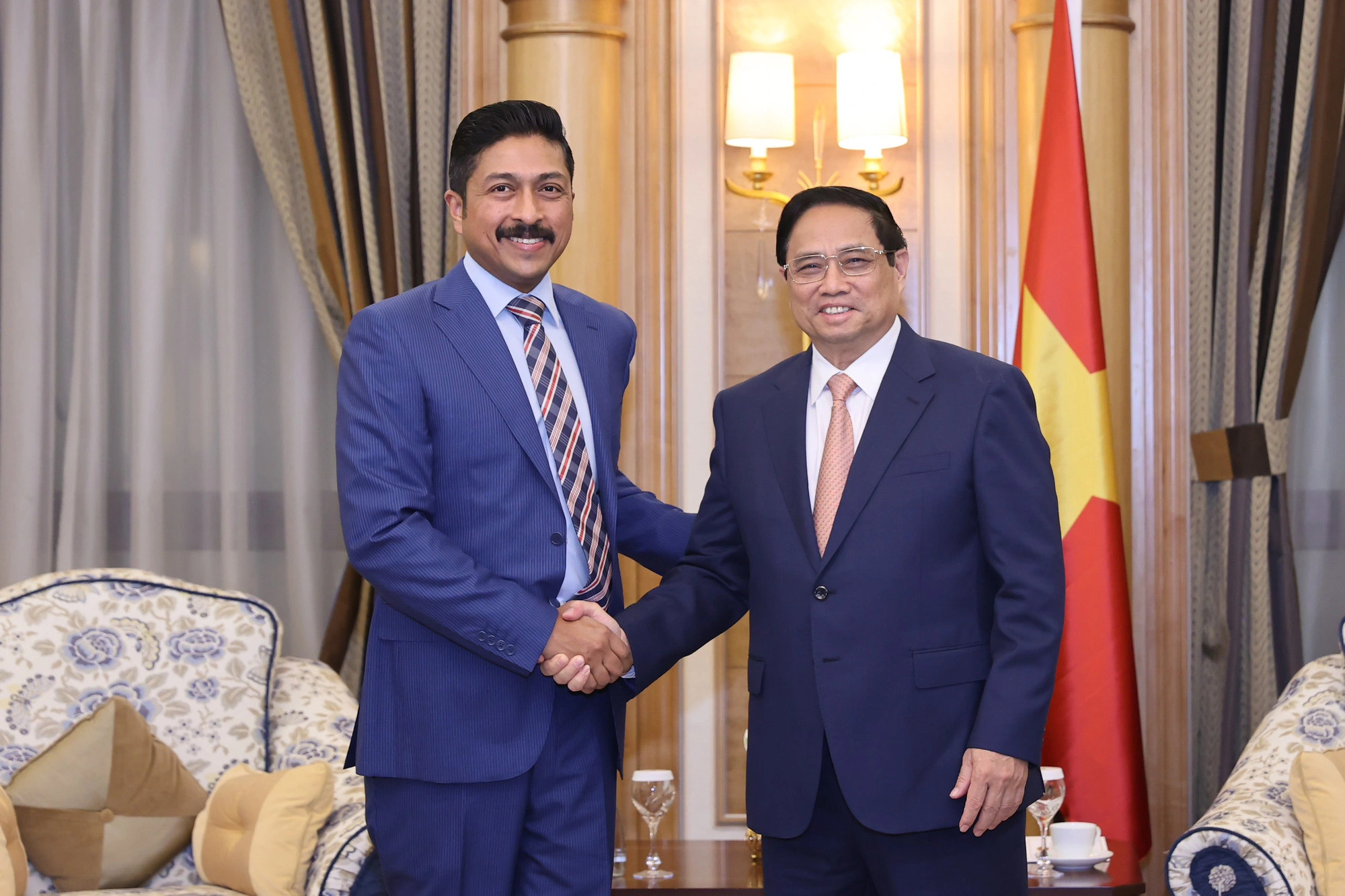 Vietnamese PM meets with leading Saudi Arabian business leaders