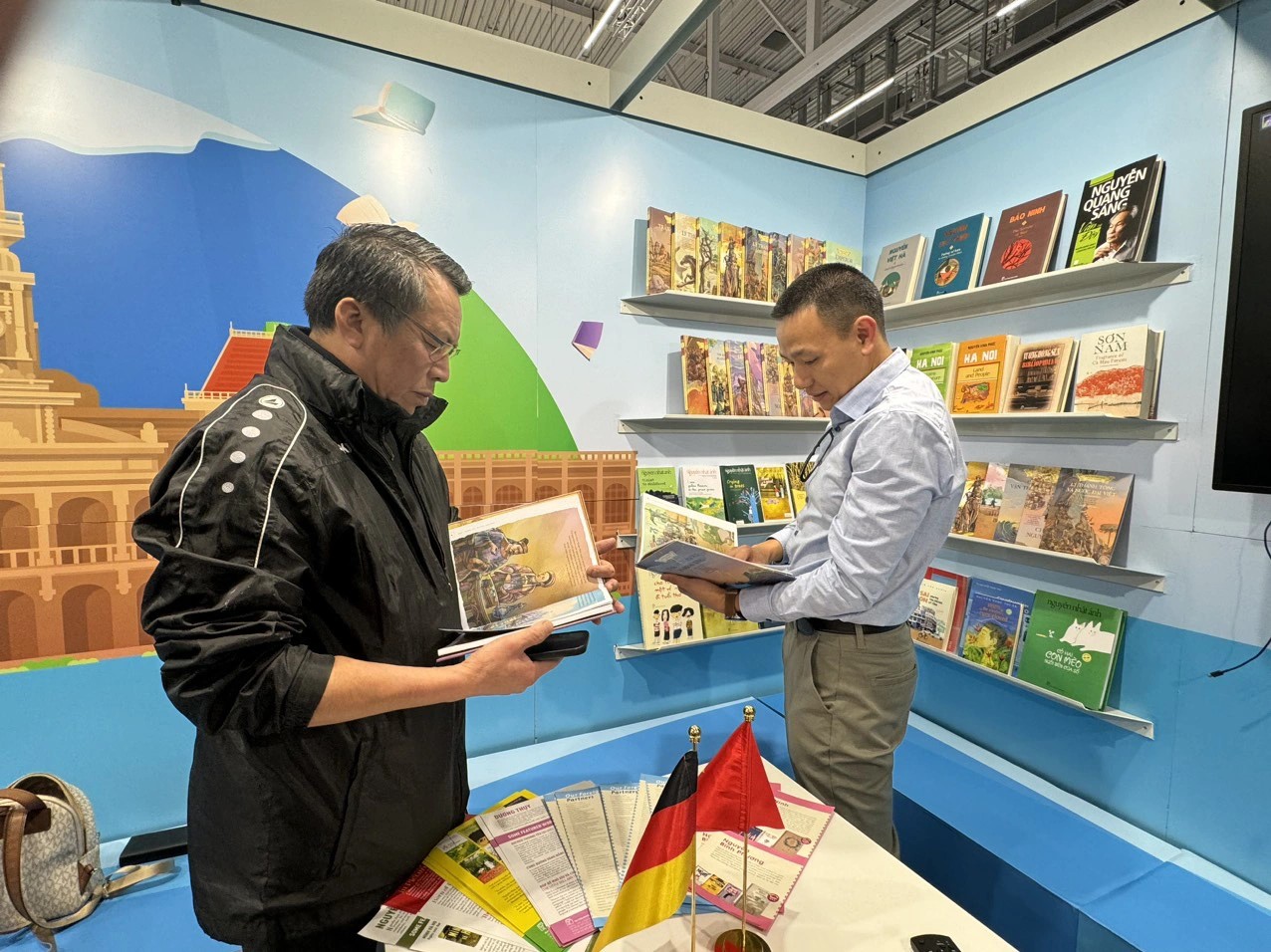 Ho Chi Minh City debuts book kiosk at the Frankfurt Book Fair