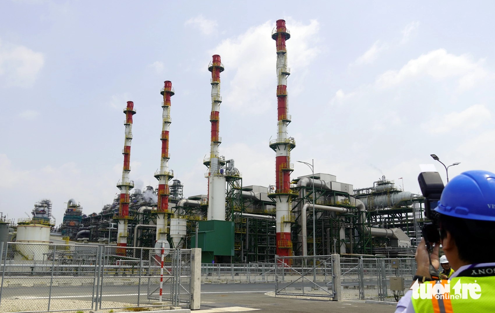 Vietnam to put $5bn petrochemical complex in full commercial production next year
