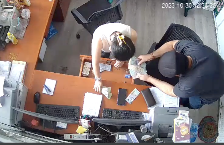 Foreigner steals $122 from beer store in southern Vietnam