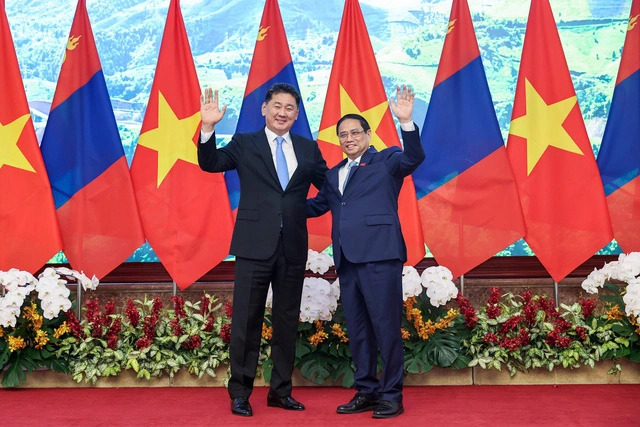 Vietnamese PM welcomes Mongolian president