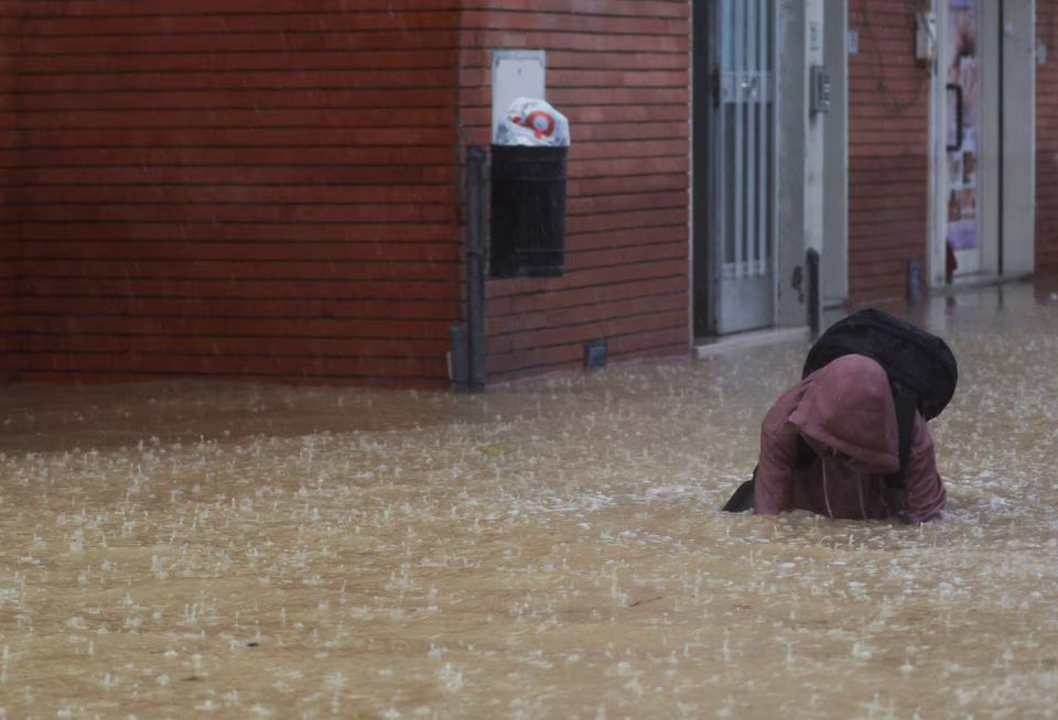 Six killed as 'unprecedented' downpours swamp Italy's Tuscany