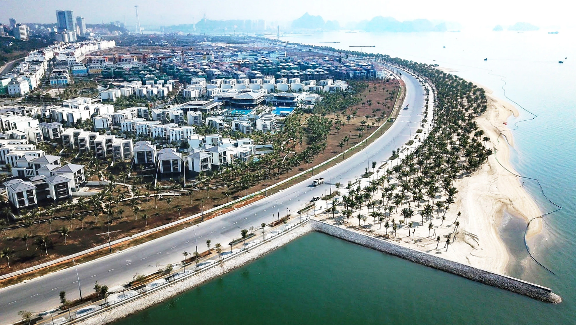 Urbanization ramps up pressure on buffer zone around Vietnam’s Ha Long Bay