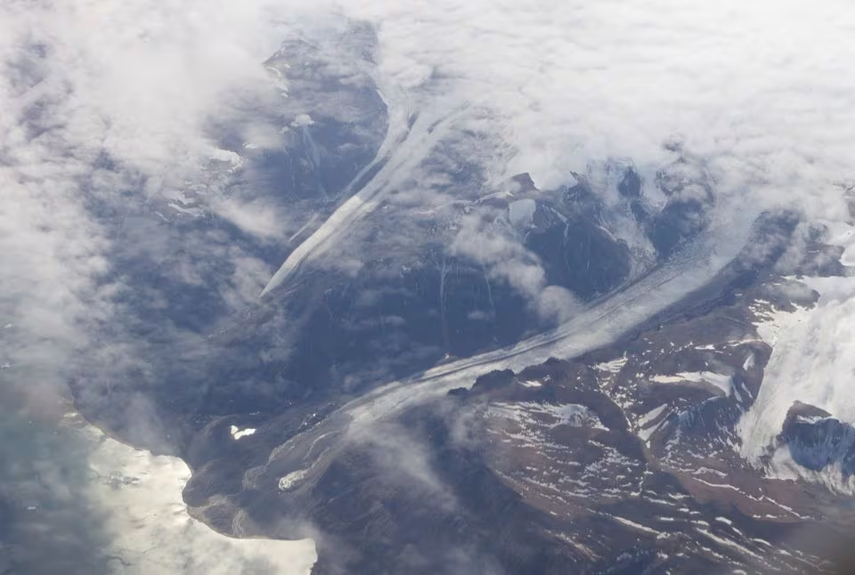 Greenland glaciers melt five times faster than 20 years ago