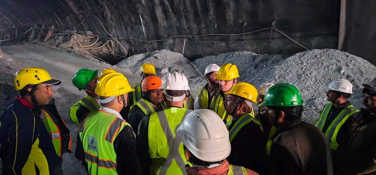 Members of rescue teams are pictured during a rescue operation after a portion of an under-construction tunnel collapsed in Uttarkashi in the northern state of Uttarakhand, India, November 13, 2023. Photo: Uttarakhand State Disaster Response Force/Handout via Reuters