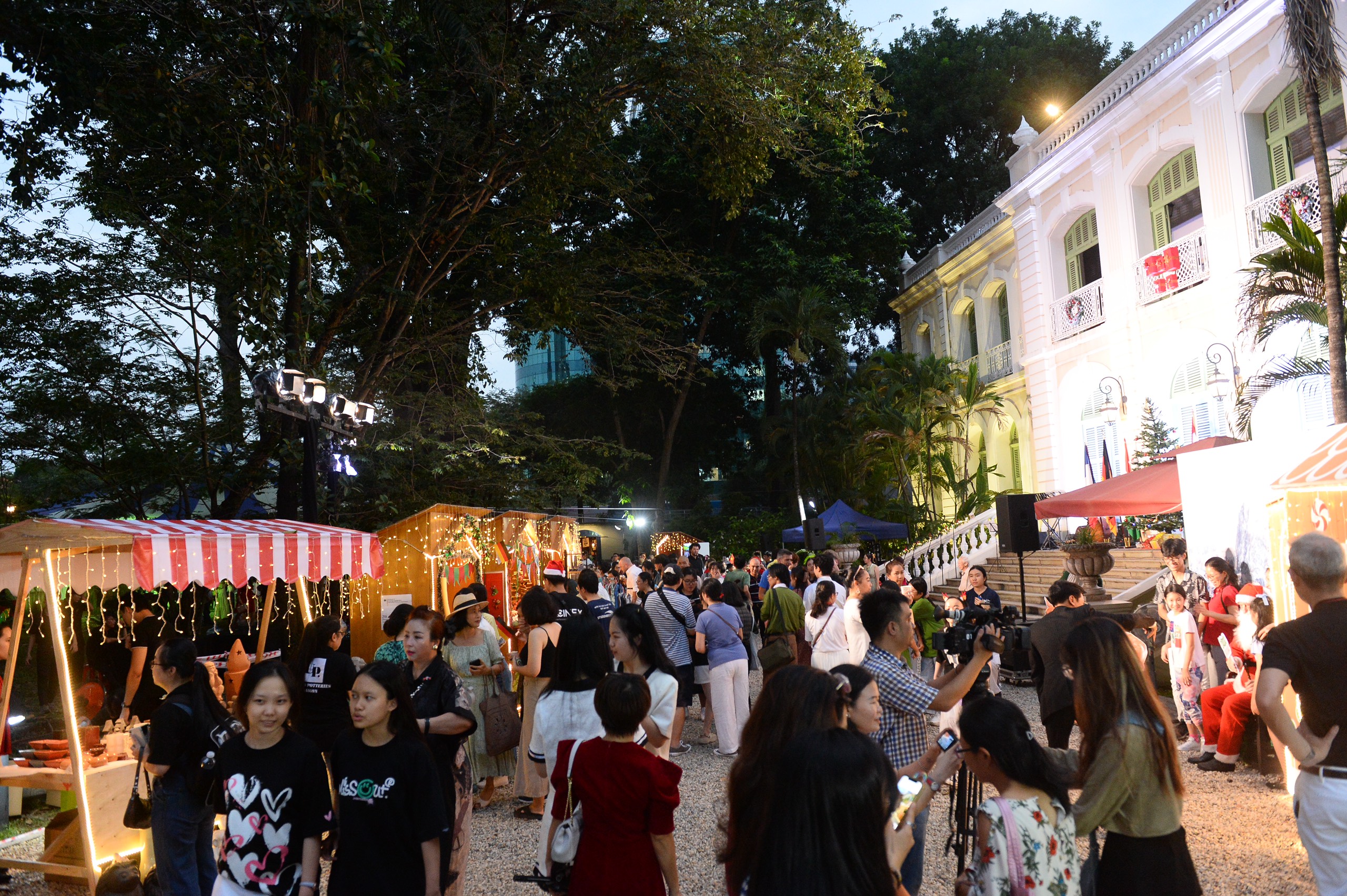Festive atmosphere at European Christmas Market in Ho Chi Minh City