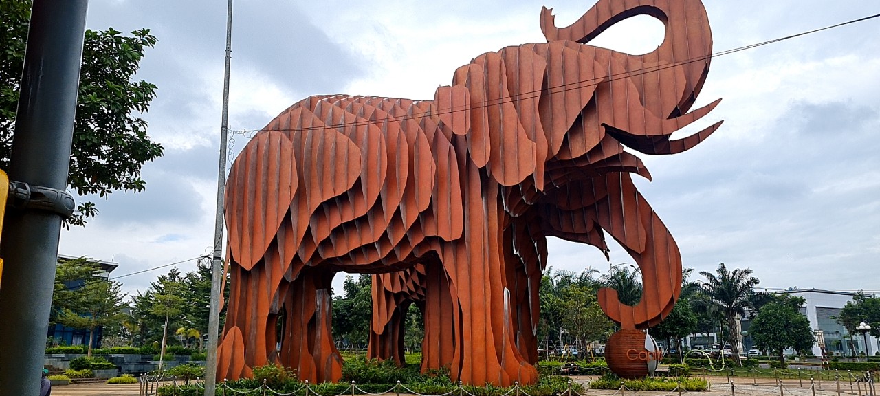An elephant statue at a park in Buon Ma Thuot. Photo: Peter Kauffner
