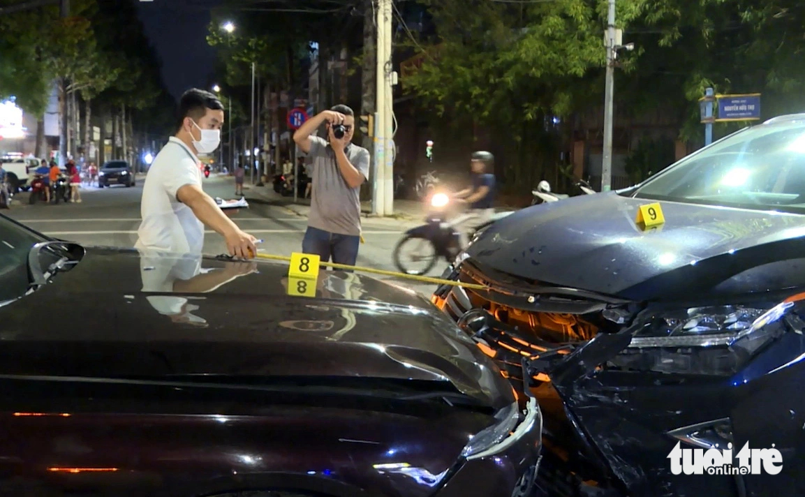 Police detain 2 drivers for 3 months to probe apparently intentional crash in southern Vietnam