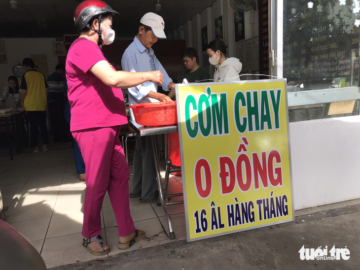 Feeding the needy in southern Vietnam