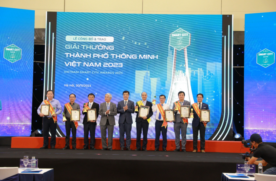 Hanoi, Da Nang, Ho Chi Minh City score wins at Smart City Awards 2023