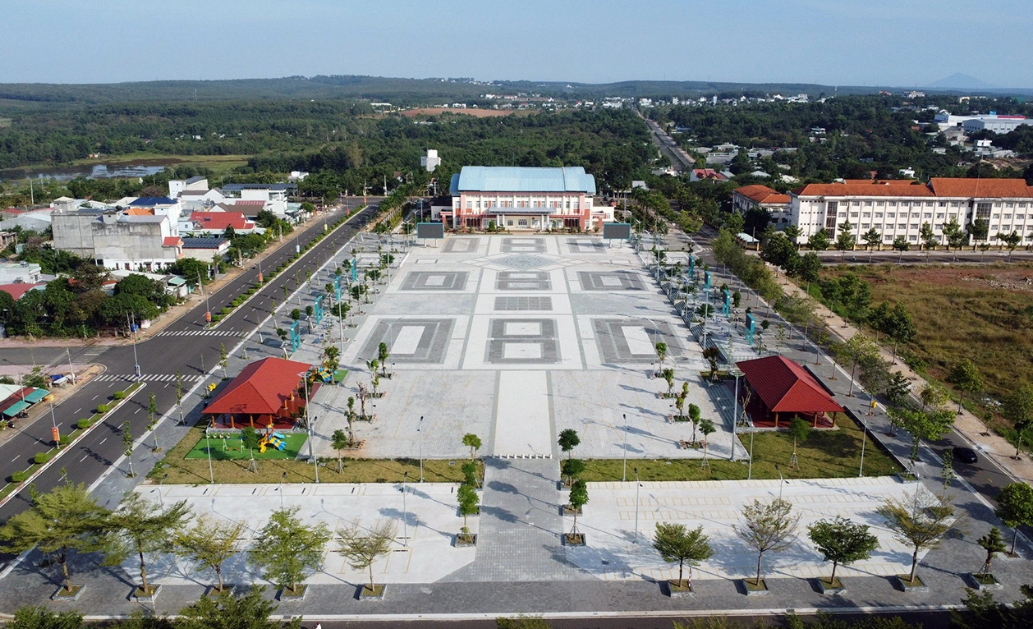 Massive square in Vietnam’s Binh Phuoc put into operation