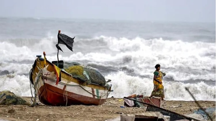 India shuts schools, offices, evacuates thousands as Cyclone Michaung nears