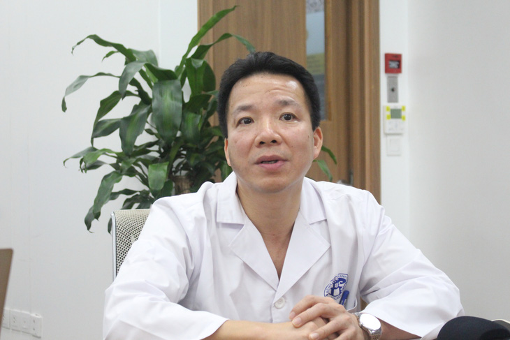 Assoc. Professor Tran Ngoc Son, deputy director of Saint Paul General Hospital in Hanoi. Photo: Duong Lieu / Tuoi Tre