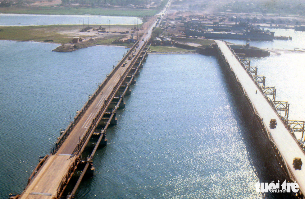 Nguyen Van Troi Bridge (right) pictured before the country’s reunification day on April 30 1975. Photo: Archives