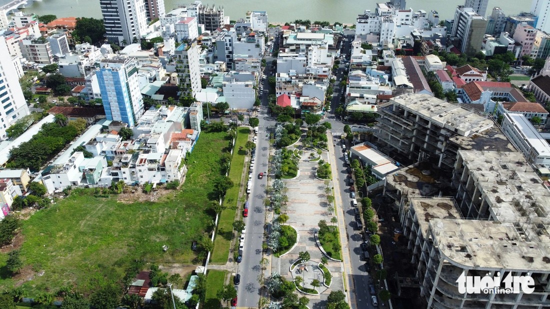 3 property projects abandoned in prime sites in downtown Da Nang