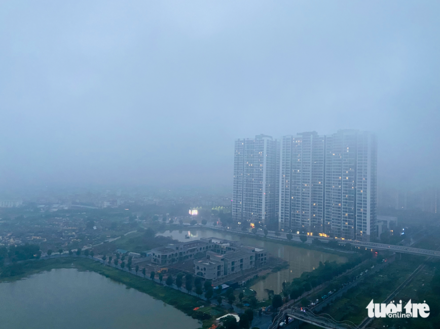 Polluted air blankets Hanoi Thursday morning